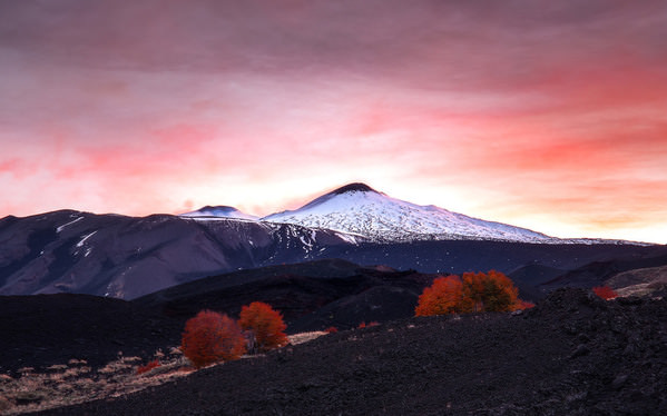 Photograph Dario Marelli Volcan Etna on One Eyeland