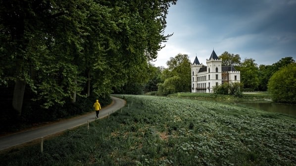 Photograph Pawel Sierpinski Castle Beverweerd on One Eyeland
