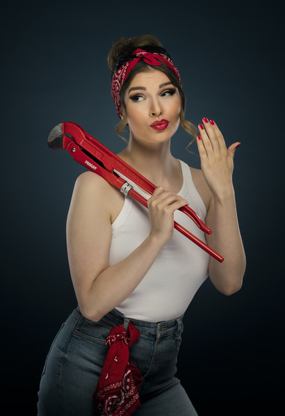 Photograph Marc Sabat Girl Power on One Eyeland
