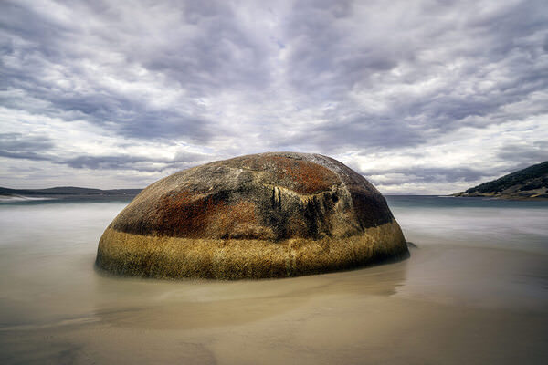 Photograph Graham Earnshaw Endure on One Eyeland