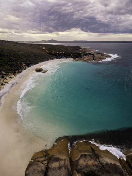 Photograph Graham Earnshaw Yilbering Beauty on One Eyeland