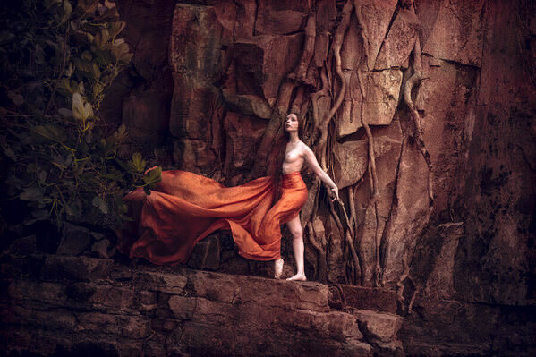 Photograph Vasco Inglez Diana on One Eyeland