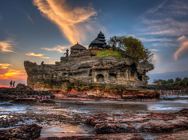 Photograph Satheesh Nair Sunset At Tanah Lot on One Eyeland