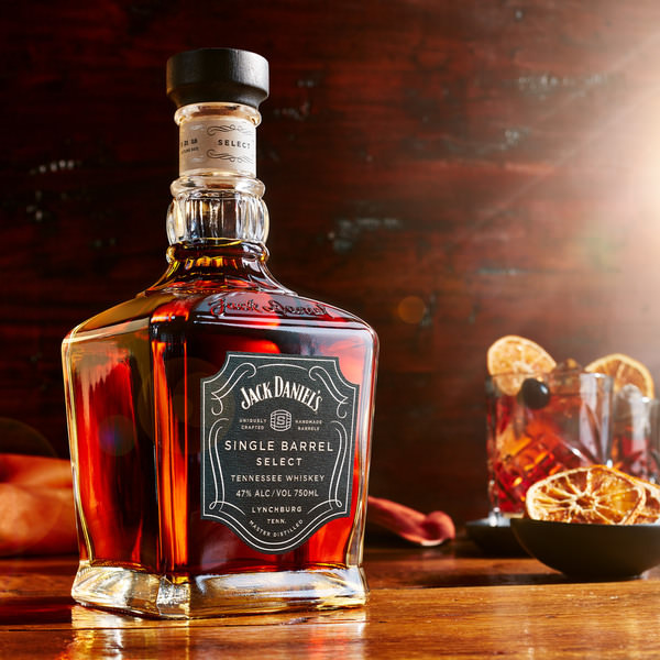 Photograph Powell Jordano Jack Daniels Single Barrel Select on One Eyeland