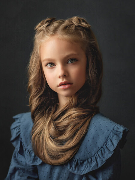 Photograph Elena Mikhailova Lady In Blue on One Eyeland