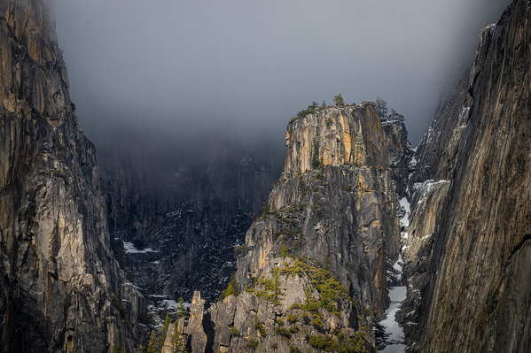 Photograph Joshua Smith Storm Pinnacle on One Eyeland