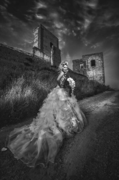 Photograph Vincenzo Di Liberto Castello Di Misilmeri Arabo Sicily Wedding Day on One Eyeland