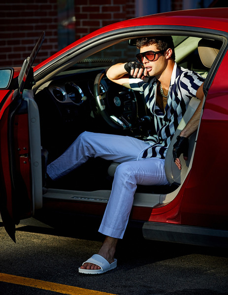 Photograph Orlando Behar Driver on One Eyeland
