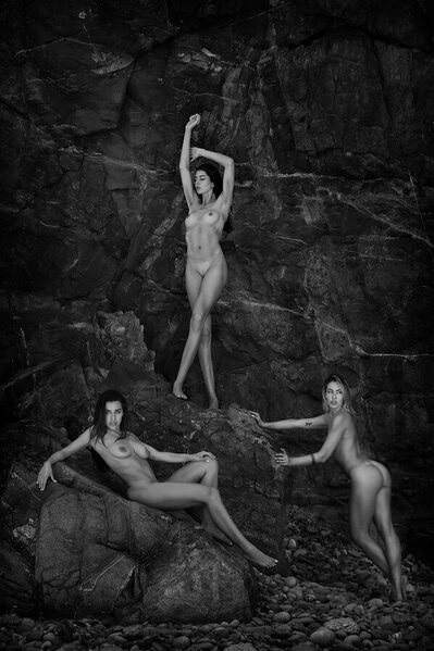 Photograph Roberto Manetta Mermaids on One Eyeland