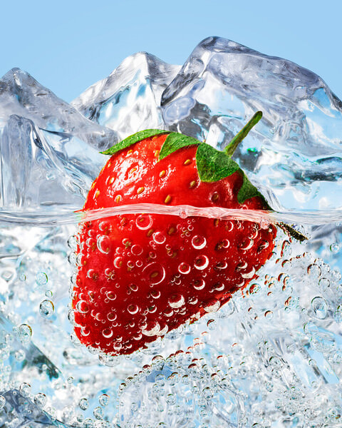 Photograph Tal Silverman Strawberry Bubbles on One Eyeland