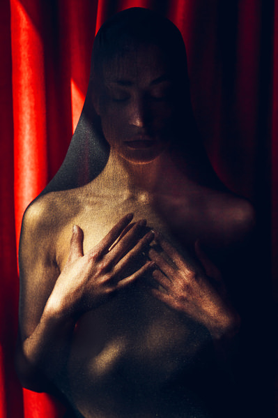 Photograph Ruslan Bolgov Black Veil on One Eyeland