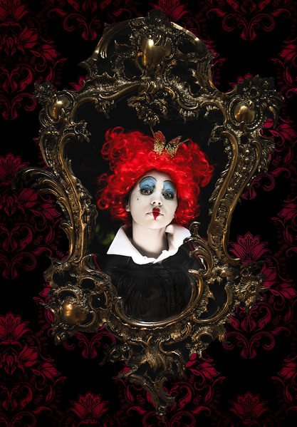 Photograph Vasco Inglez Queen on One Eyeland