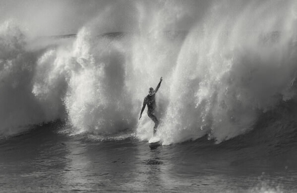 Photograph Steve Turner White Water on One Eyeland
