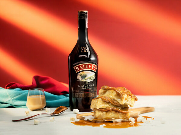 Photograph Gilber Franco Baileys Desserts on One Eyeland
