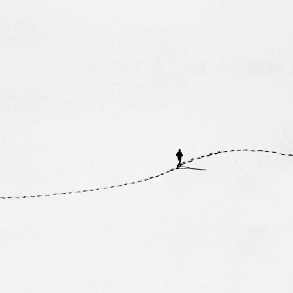 Photograph Mostafa Nodeh Footprint on One Eyeland