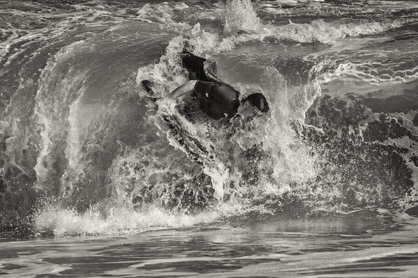 Photograph Steve Turner Going Down on One Eyeland