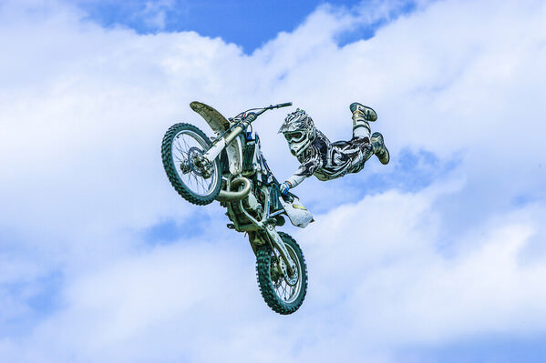 Photograph Jari Kohonen Fly on One Eyeland