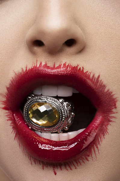 Photograph Sebastien Ouvrard Veronika on One Eyeland