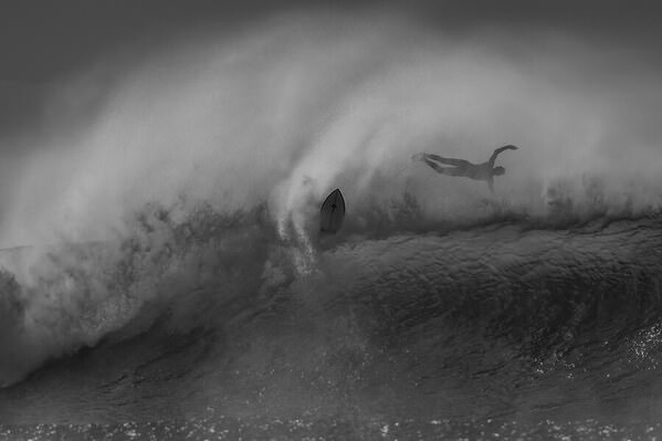 Photograph Steve Turner Over The Top on One Eyeland