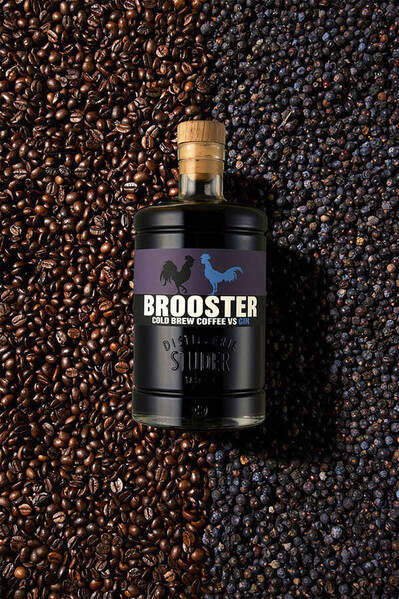 Photograph David Weimann Studer Brooster on One Eyeland