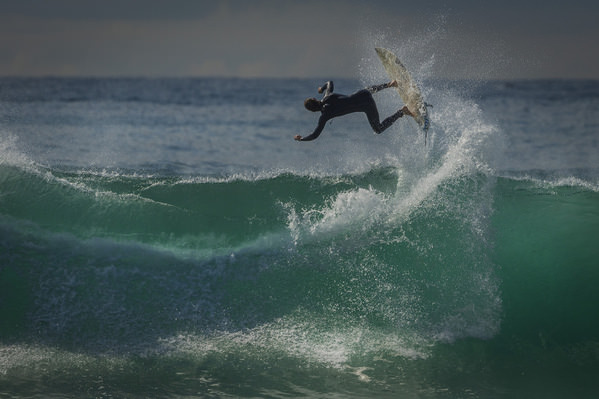 Photograph Steve Turner Air Flying on One Eyeland