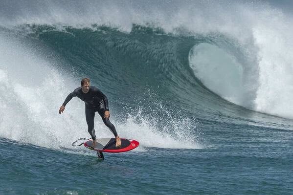 Photograph Steve Turner Foil Boarding on One Eyeland