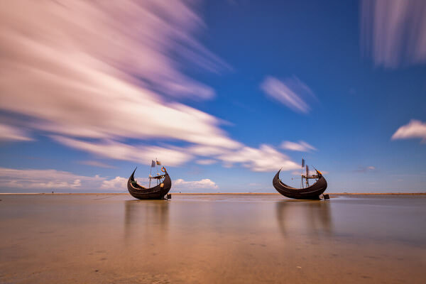 Photograph Azim Khan Ronnie Sea Beach on One Eyeland