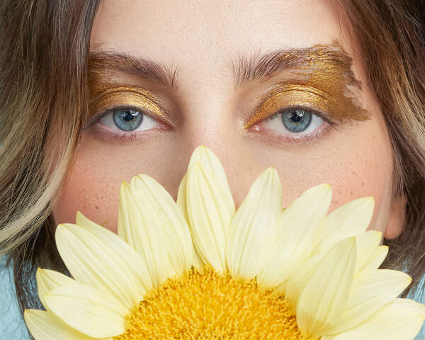 Photograph Amirhossein Loloei Secret In Her Eyes on One Eyeland