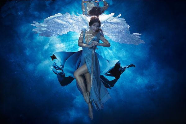 Photograph Stephan Ernst Angel In The Sky on One Eyeland