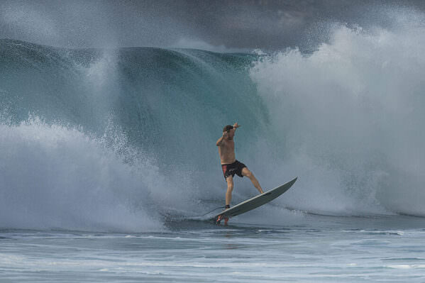 Photograph Steve Turner Bounce on One Eyeland