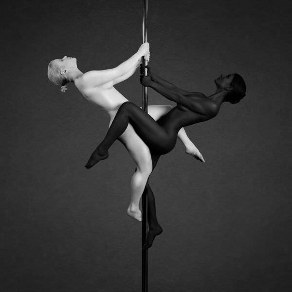 Photograph Tomas Paule Pole on One Eyeland
