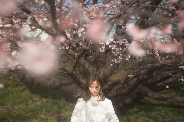 Photograph Setsuna Kurouzu Spring on One Eyeland