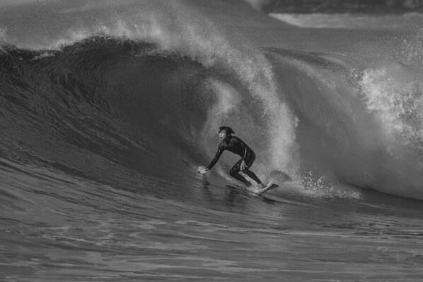 Photograph Steve Turner Shock Wave on One Eyeland