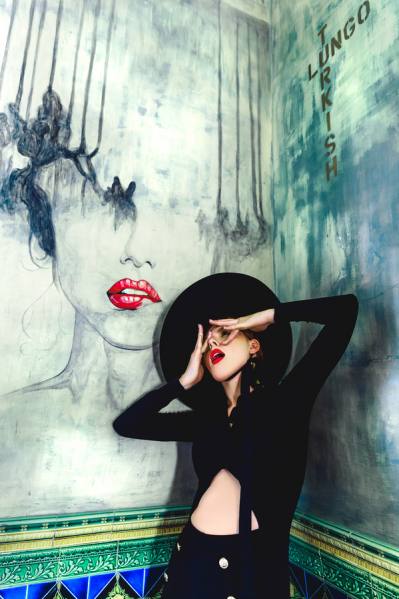 Photograph Ruslan Bolgov Nothing Says Confidence And Glamour Like A Classic on One Eyeland