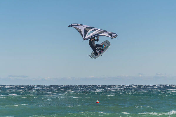 Photograph Steve Turner Foil And Wing on One Eyeland