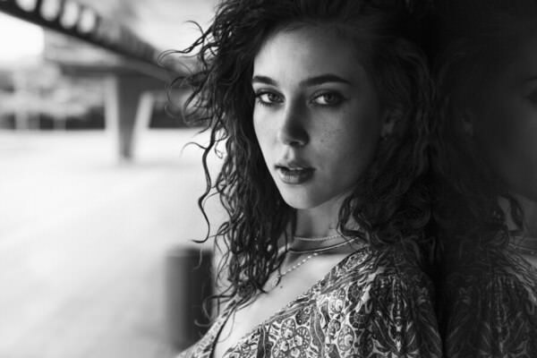 Photograph Behnam Khorramshahi Nina on One Eyeland