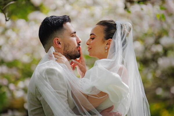 Photograph Fidel Mullaoglu Wedding on One Eyeland
