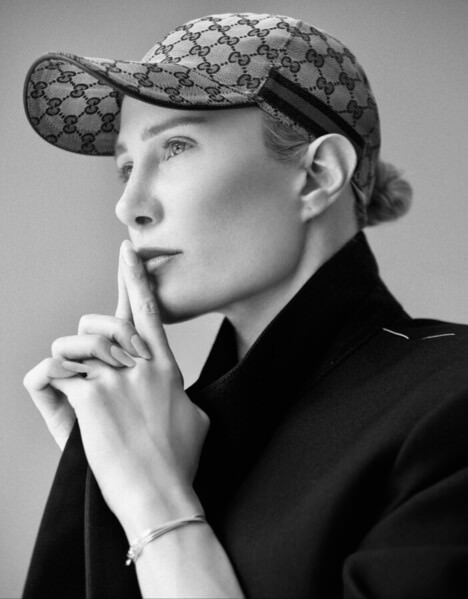 Photograph Jorge Duva Desiree on One Eyeland
