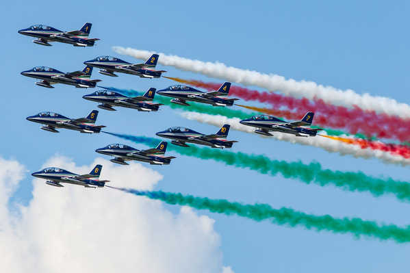 Photograph Claude Bossel Frecce Tricolori on One Eyeland