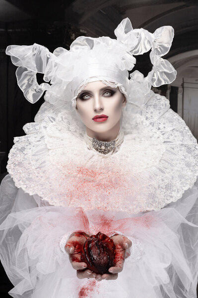 Photograph Laura Dark Lucy on One Eyeland