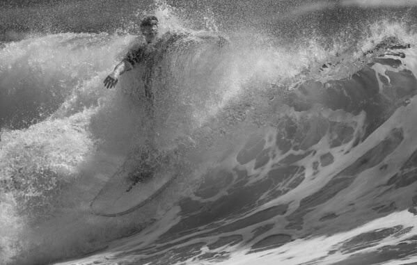 Photograph Steve Turner Cover Up on One Eyeland