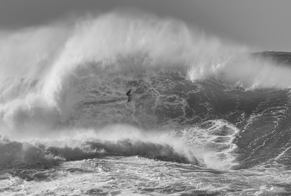 Photograph Steve Turner Giant Killers on One Eyeland