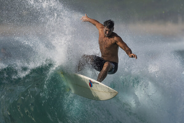Photograph Steve Turner Off The Lip on One Eyeland