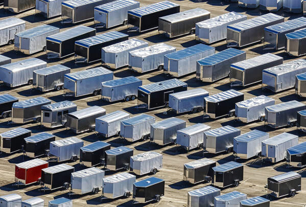 Photograph Larry Hamill Trailers on One Eyeland