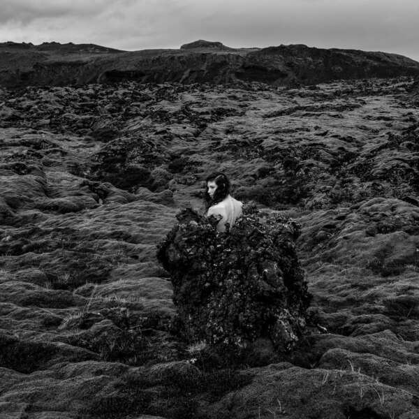Fotografieren Sie Bragi Thor Josefsson aus „The Land on One Eyeland“.