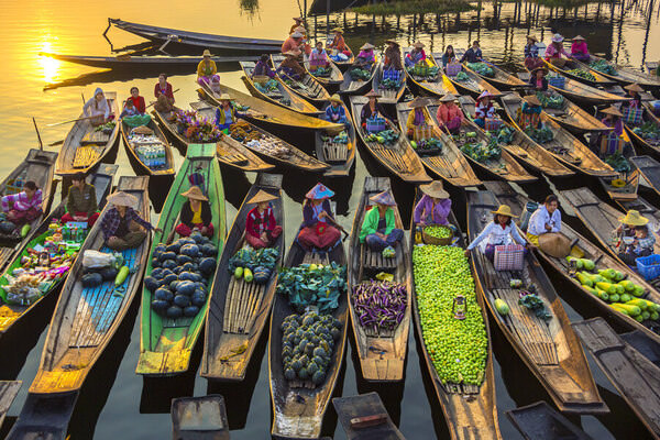 Photograph Kyaw Zay Yar Lin Inle Floating Market on One Eyeland