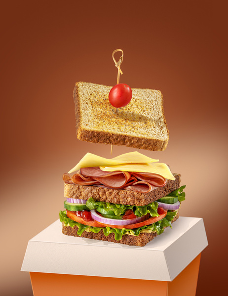 Photograph Kateryna Pavlichenko His Majesty The Sandwich on One Eyeland
