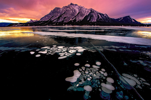 Photograph Benny Chung Abraham Lake At Sunrise With Bubbles on One Eyeland