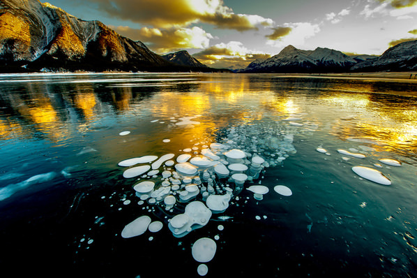 Photograph Benny Chung Bubble Lake In Golden Colour on One Eyeland