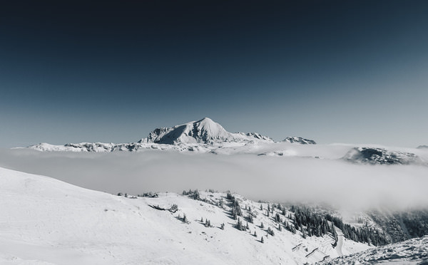 Photograph Ollivier Marc Mountain Rim on One Eyeland